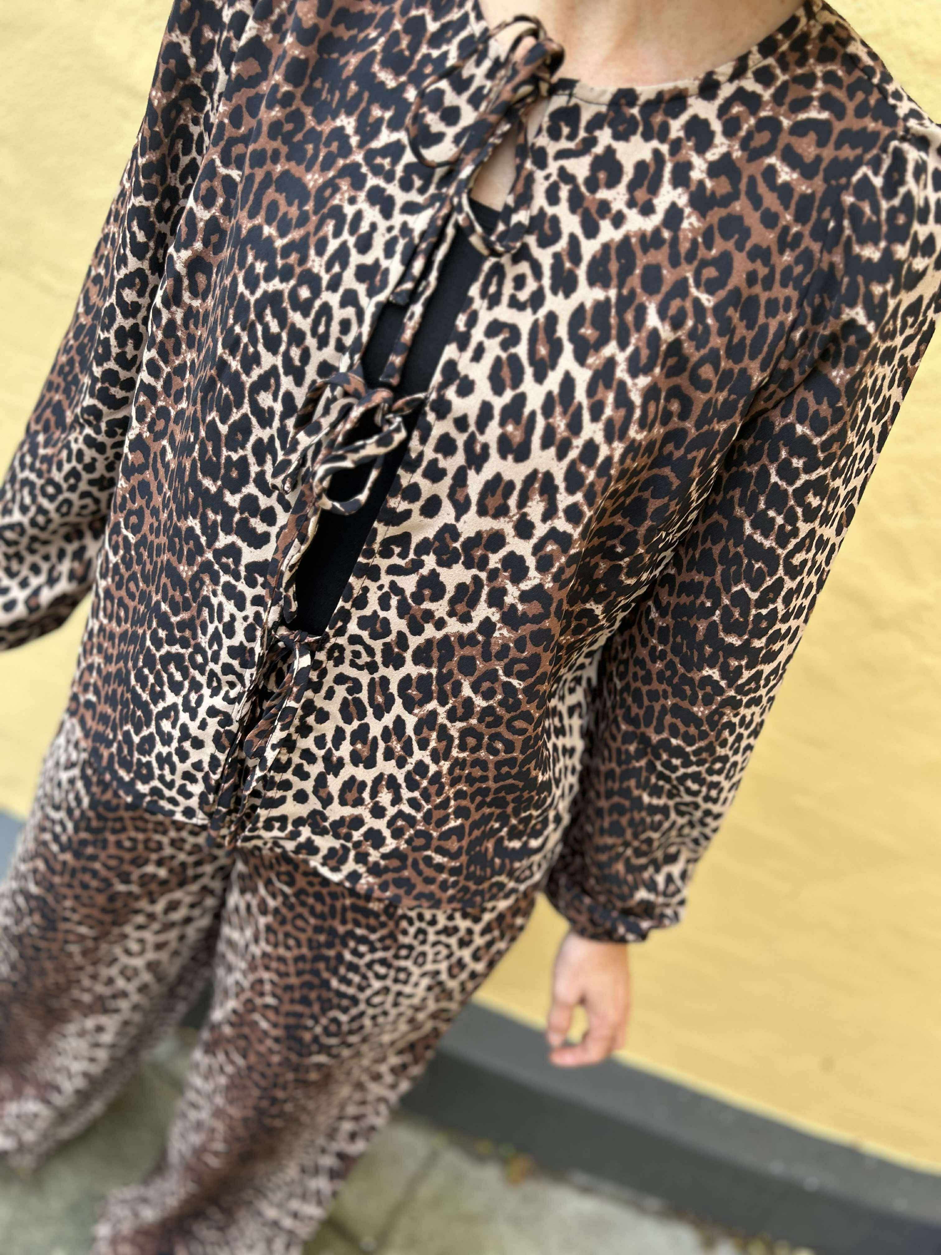 PCTIFFANY Top - Black